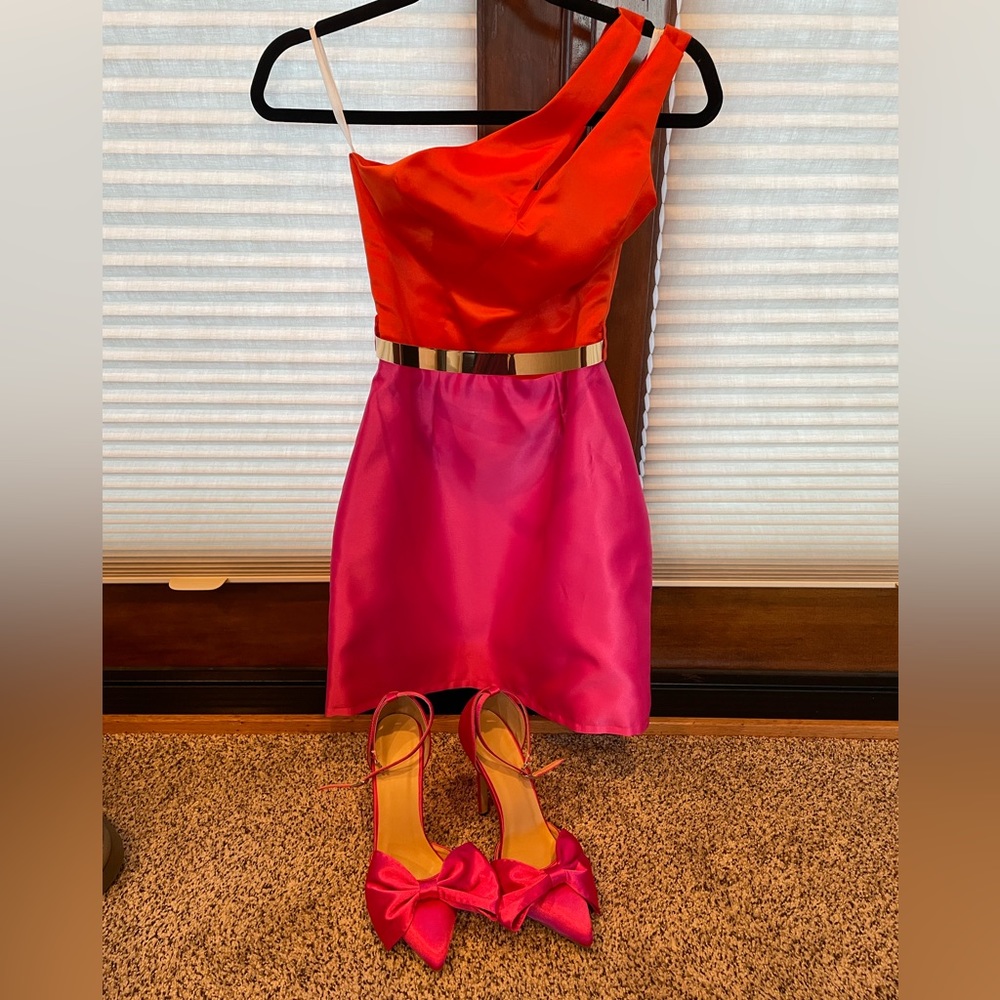 Custom Caitlyn Kent interview size 0.